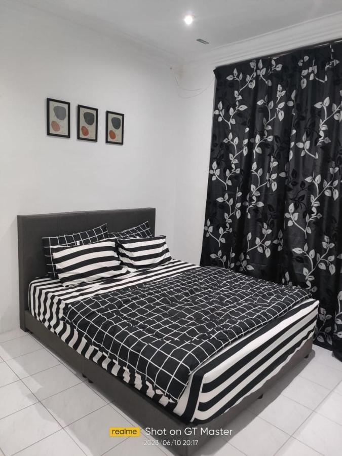 Naurah Homestay Sungai Petani Exteriör bild